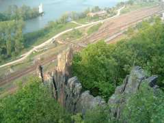 Nikolausfelsen mit Mäuseturm